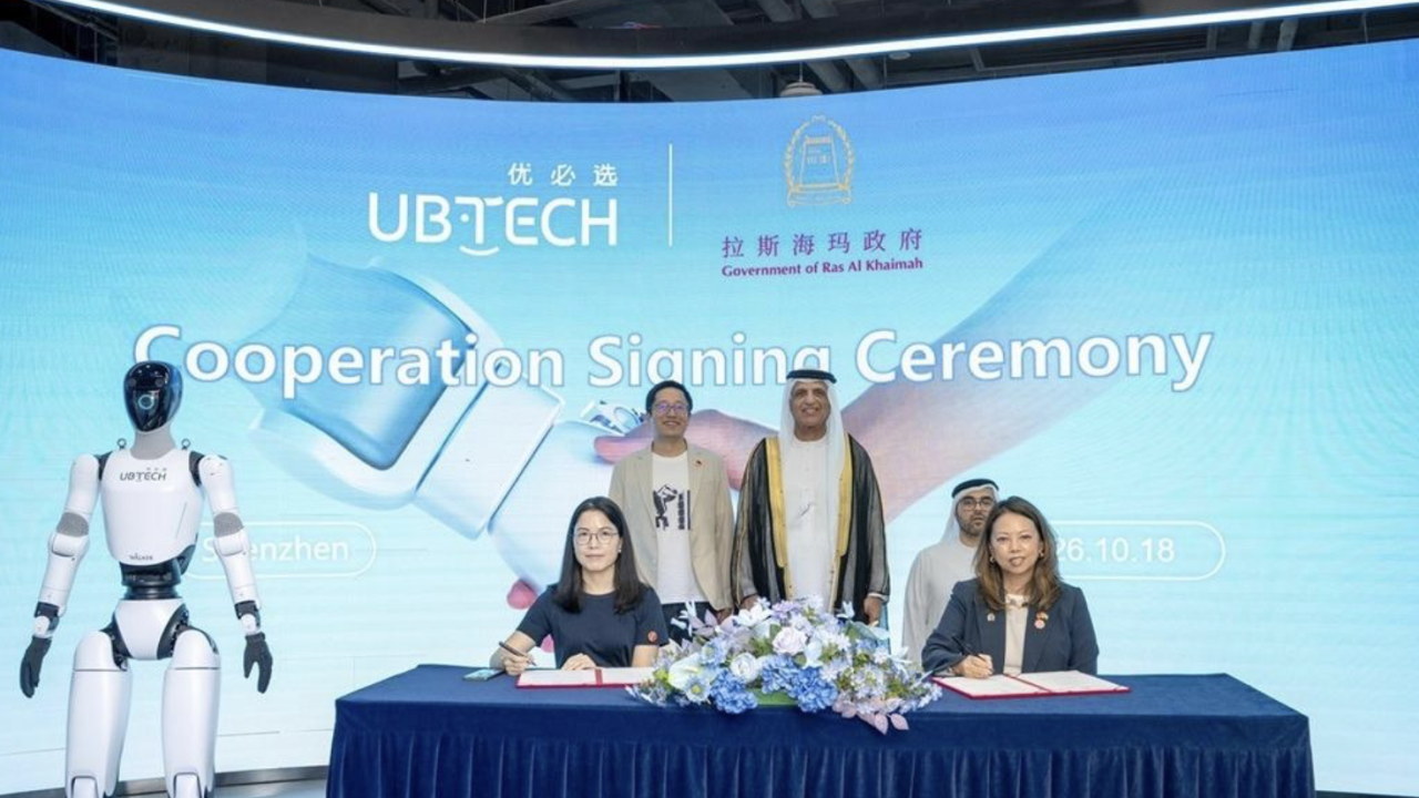Cooperation signing ceremony between Ras Al Khaimah officials and UBTECH representatives in Shenzhen